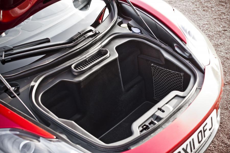  McLaren MP4-12C 2009 года  (фото 216 из 268)